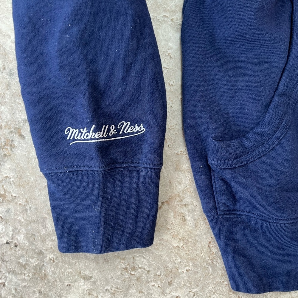 Mitchell & Ness Washington Capitals Fleece Lined Pullover Hoodie Red Blue, Small - Picture 5 of 10